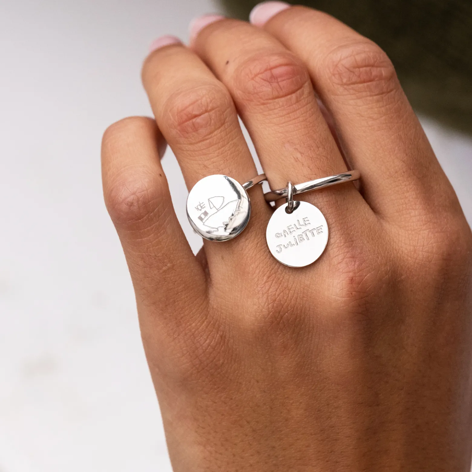 Bague jonc argent personnalisée médaille gravée 15 mm