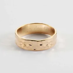 Bague martelée personnalisée plaqué or 5 mm