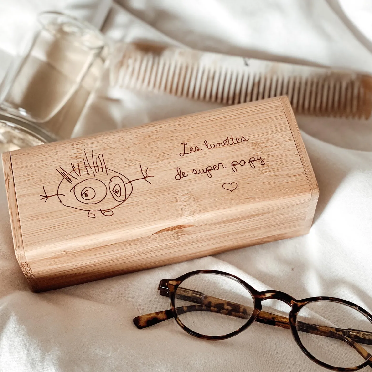Boîte à lunettes personnalisée bois gravé