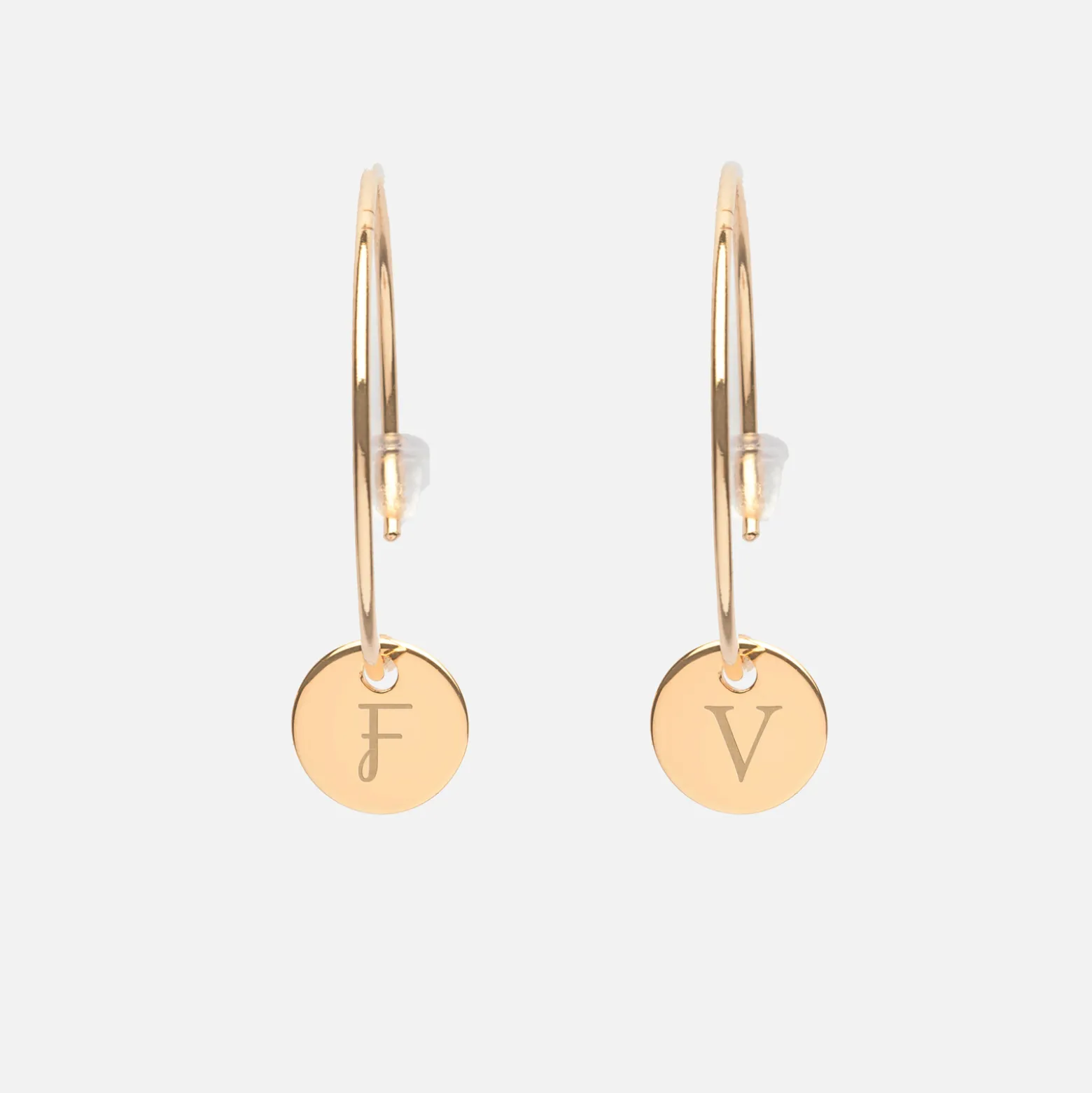Boucles d'oreilles créoles médailles personnalisées gravées plaqué or initiale 10 mm