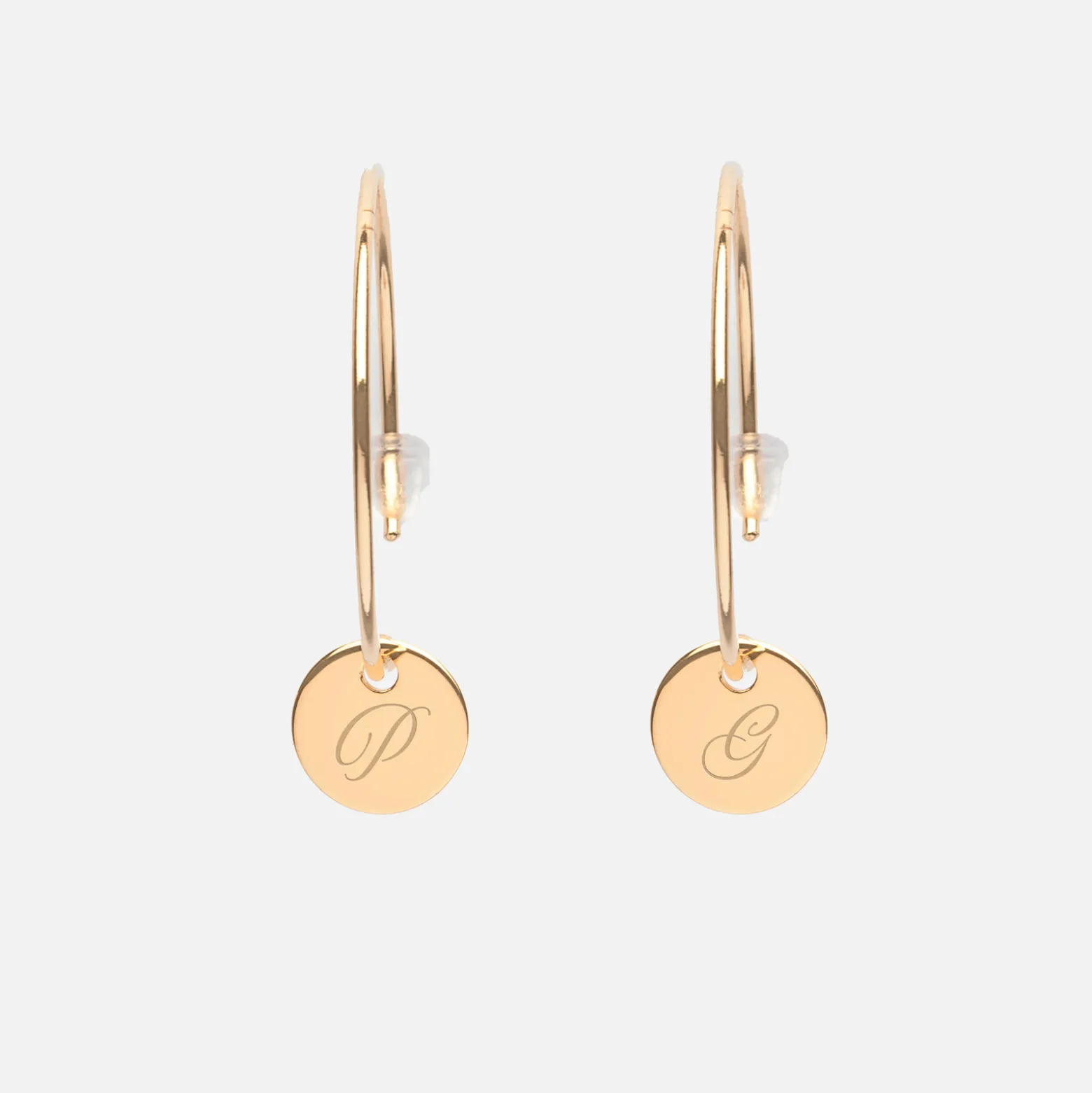 Boucles d'oreilles créoles médailles personnalisées gravées plaqué or initiale 10 mm