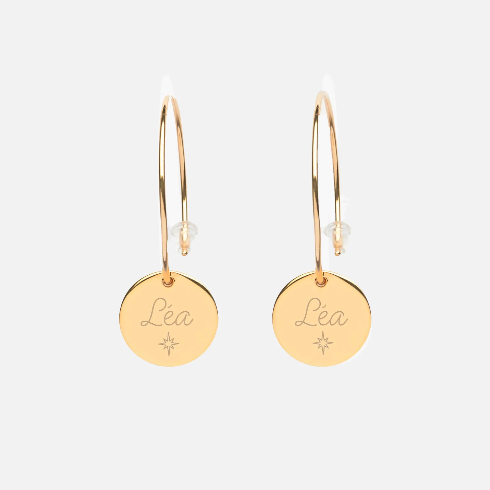 Boucles d'oreilles créoles personnalisées médailles gravées plaqué or 15 mm