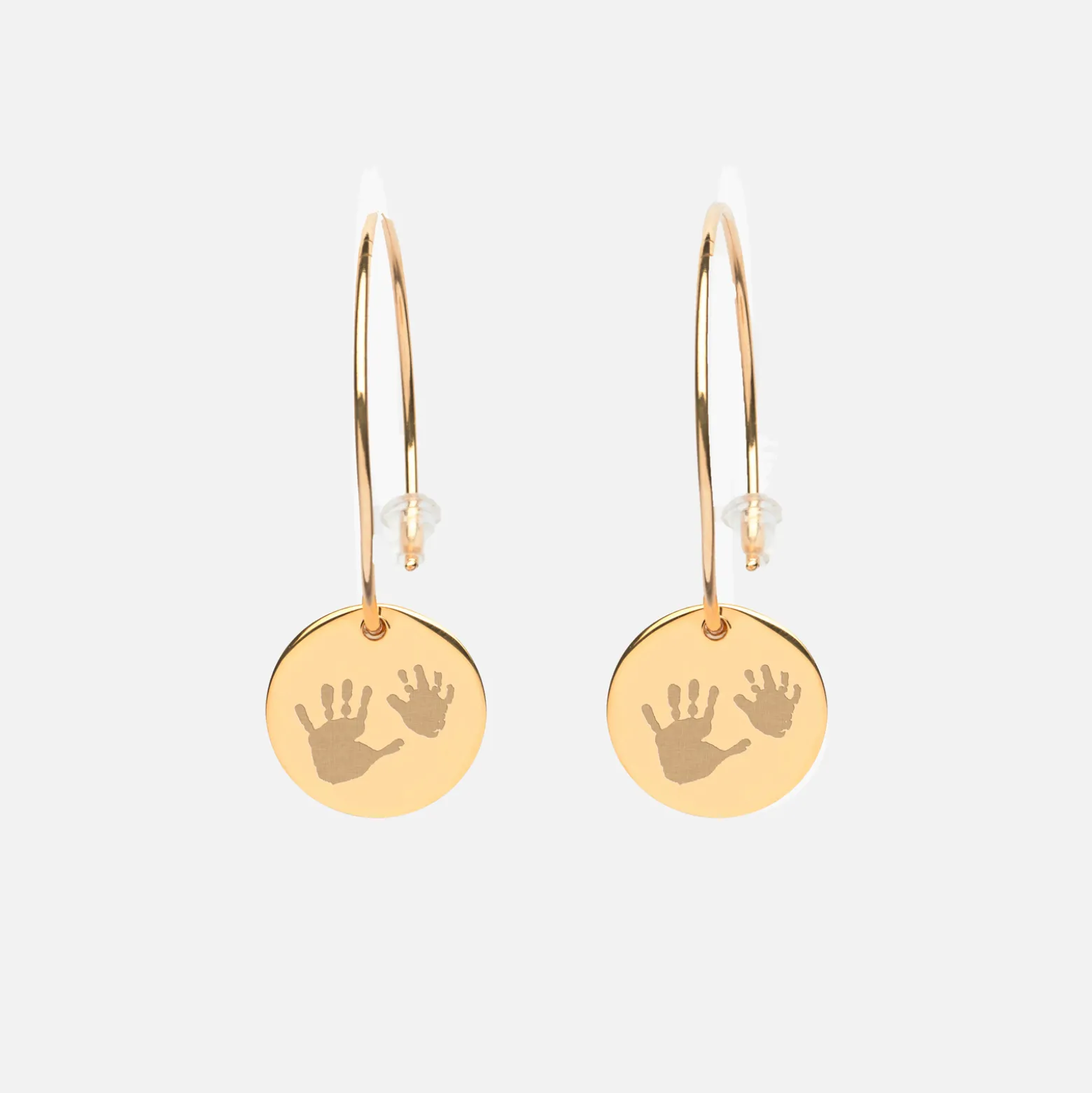 Boucles d'oreilles créoles personnalisées médailles gravées plaqué or 15 mm