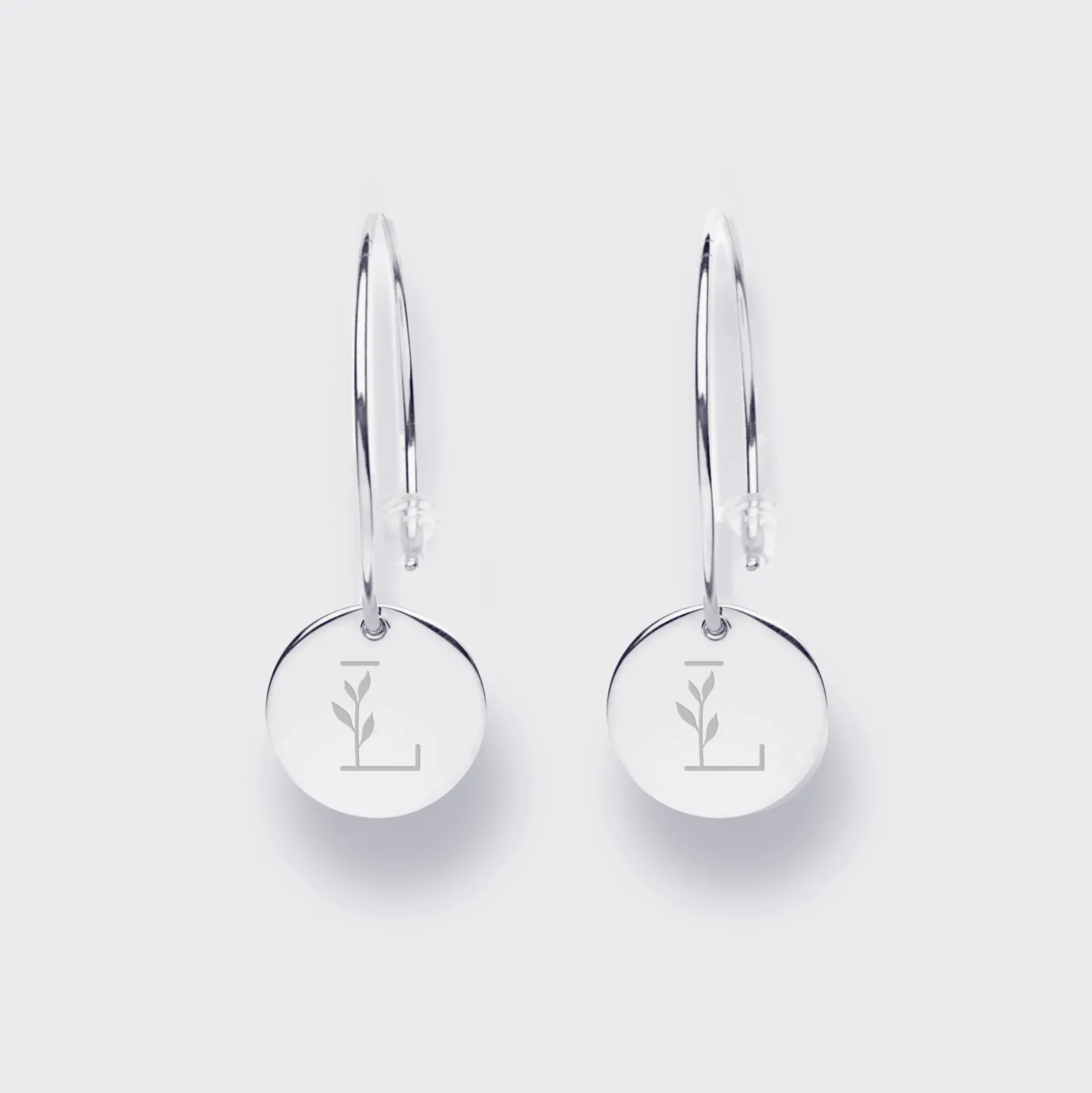 Boucles d'oreilles créoles médailles personnalisées gravées argent 15 mm