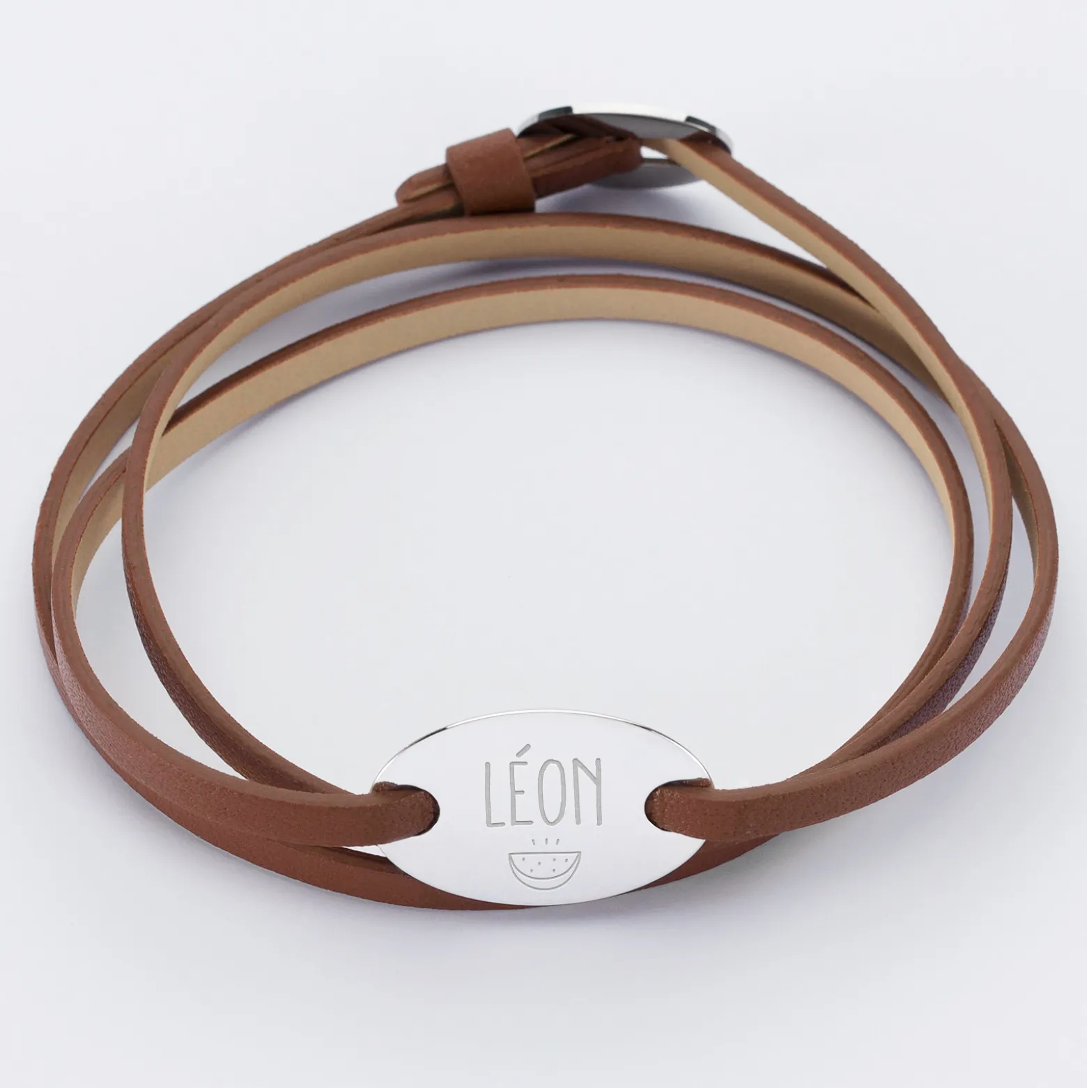 Bracelet 3 tours cuir personnalisé médaille gravée argent ovale 2 trous 25x16 mm