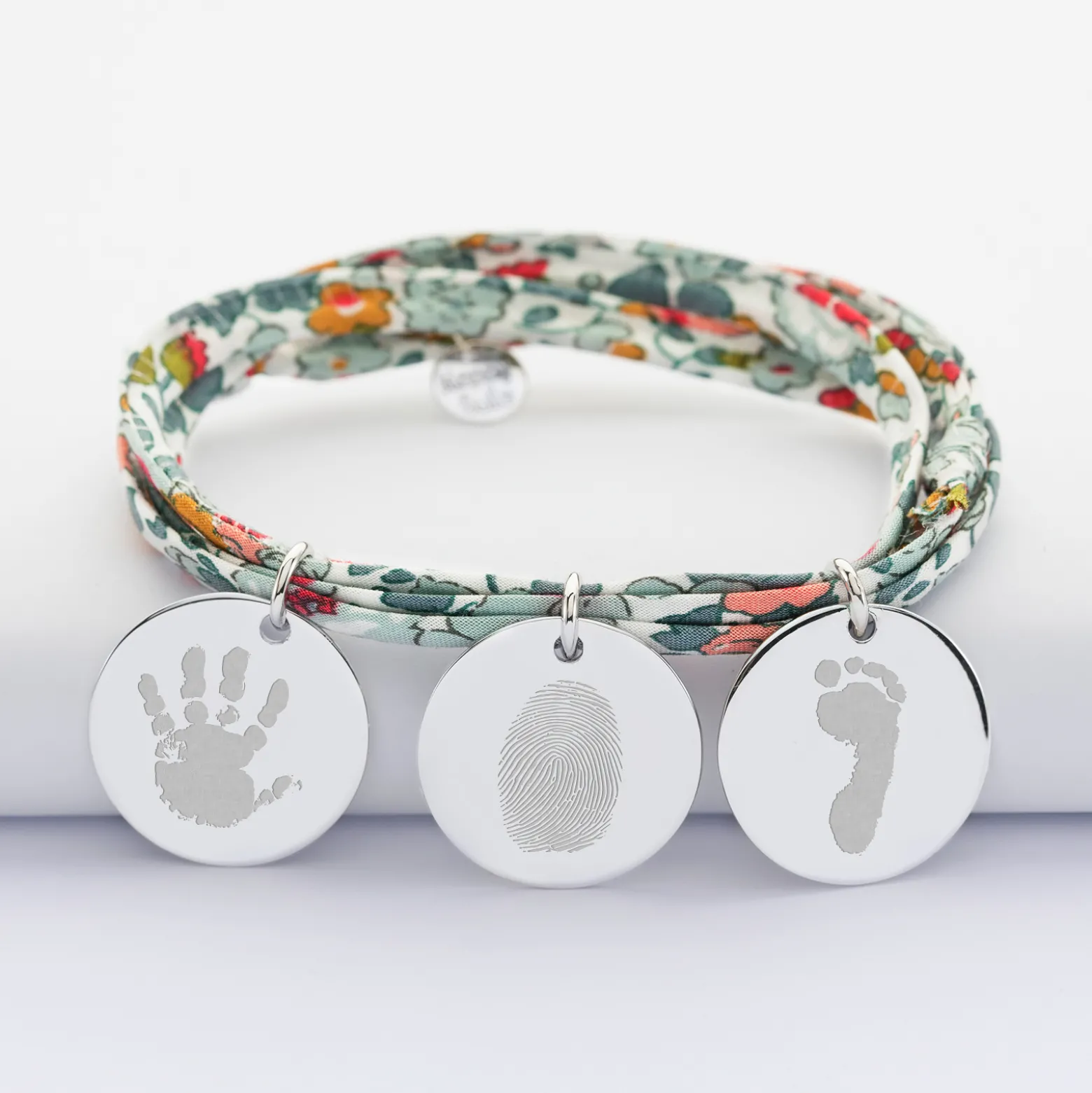 Bracelet 3 tours Liberty personnalisé 3 médailles gravées argent 19 mm