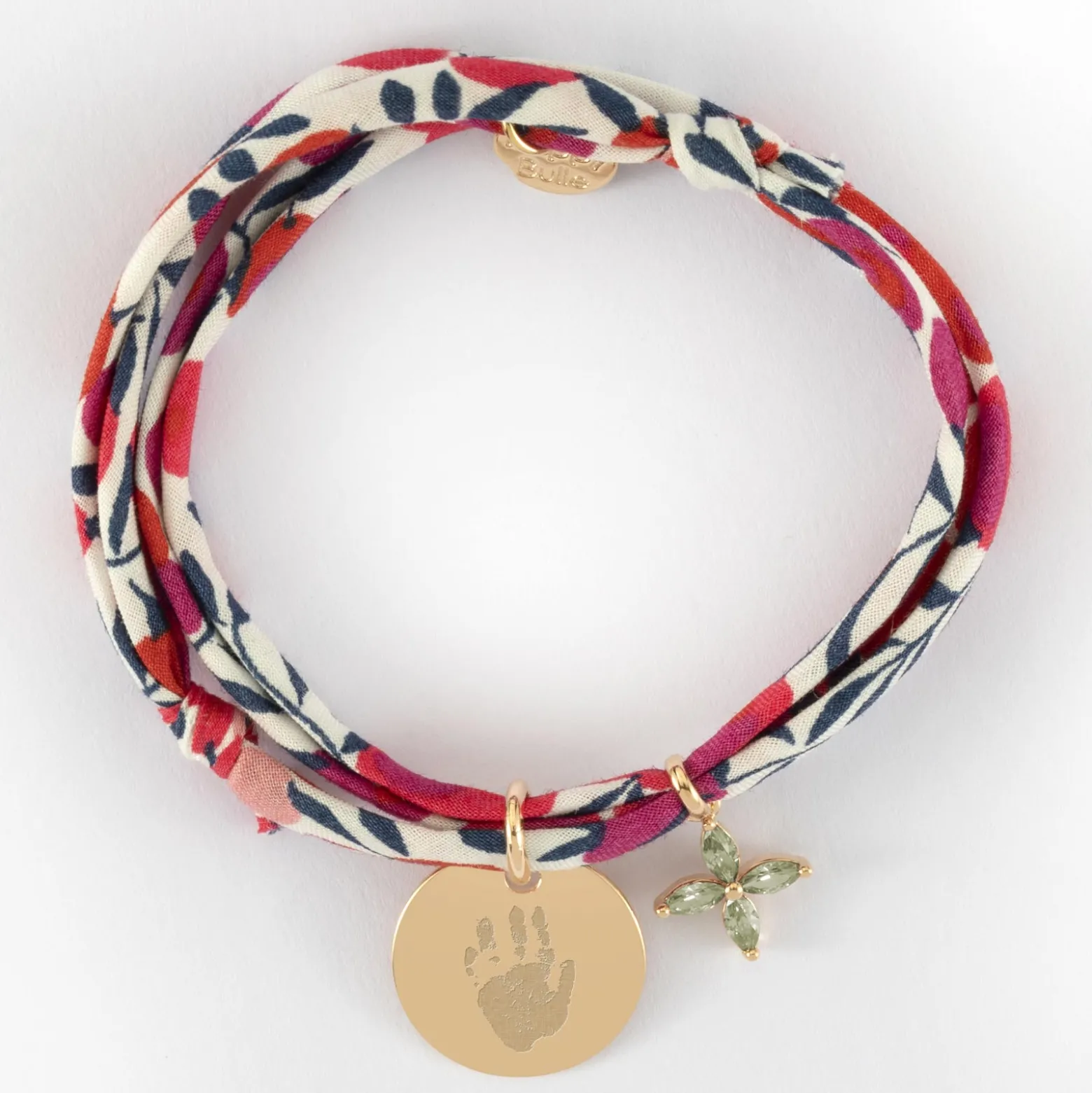 Bracelet 3 tours Liberty personnalisé médaille gravée plaqué or 15 mm et breloque fleur pétales zircons 10 mm