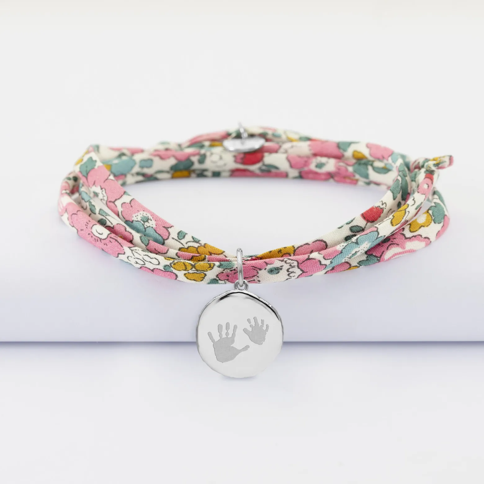 Bracelet 3 tours Liberty personnalisé médaille gravée argent rose des vents texturée 14 mm
