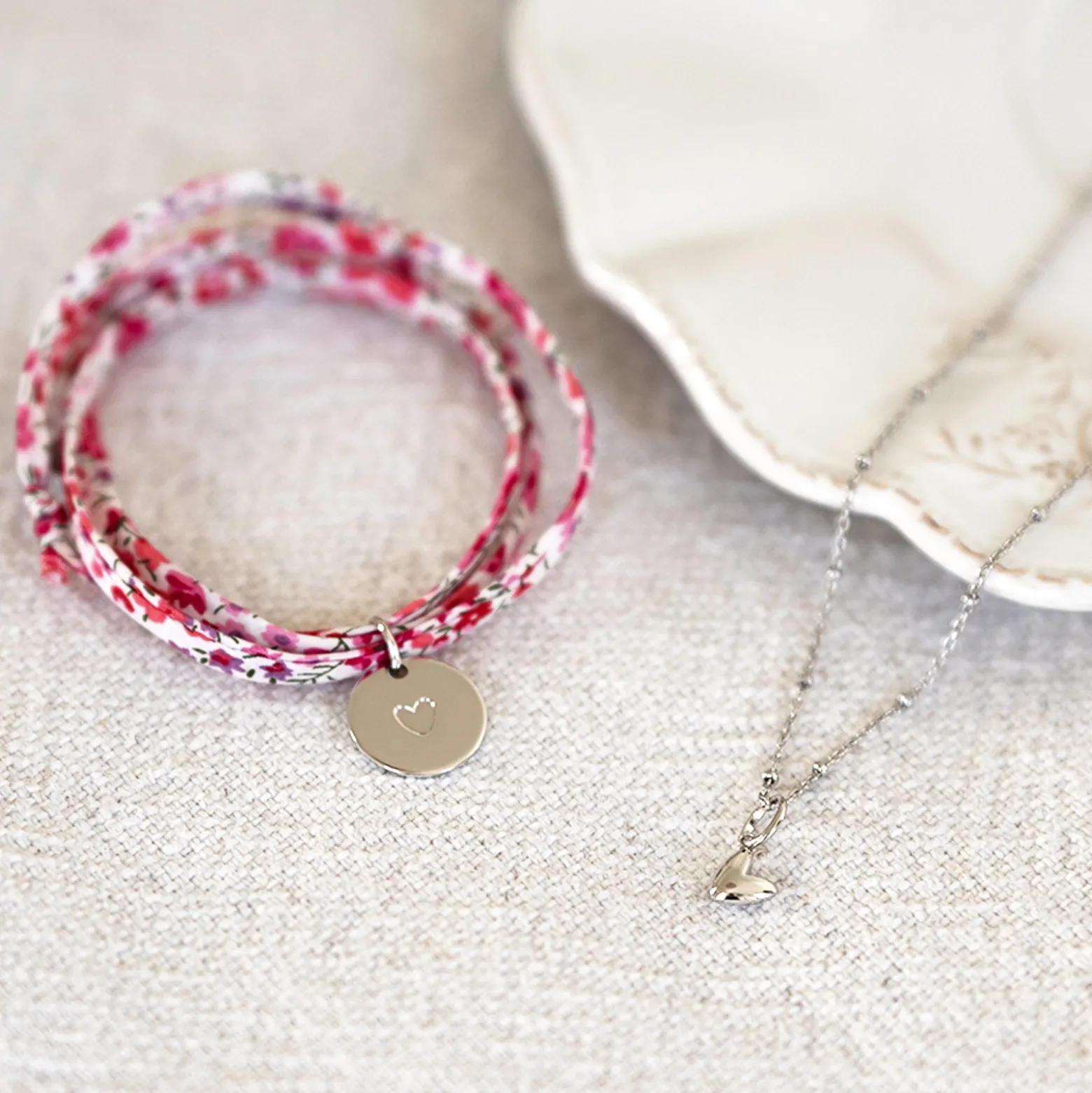 Bracelet 3 tours Liberty personnalisé médaille gravée argent coeur estampillé 15 mm - HappyBulle x Atelier Wagram
