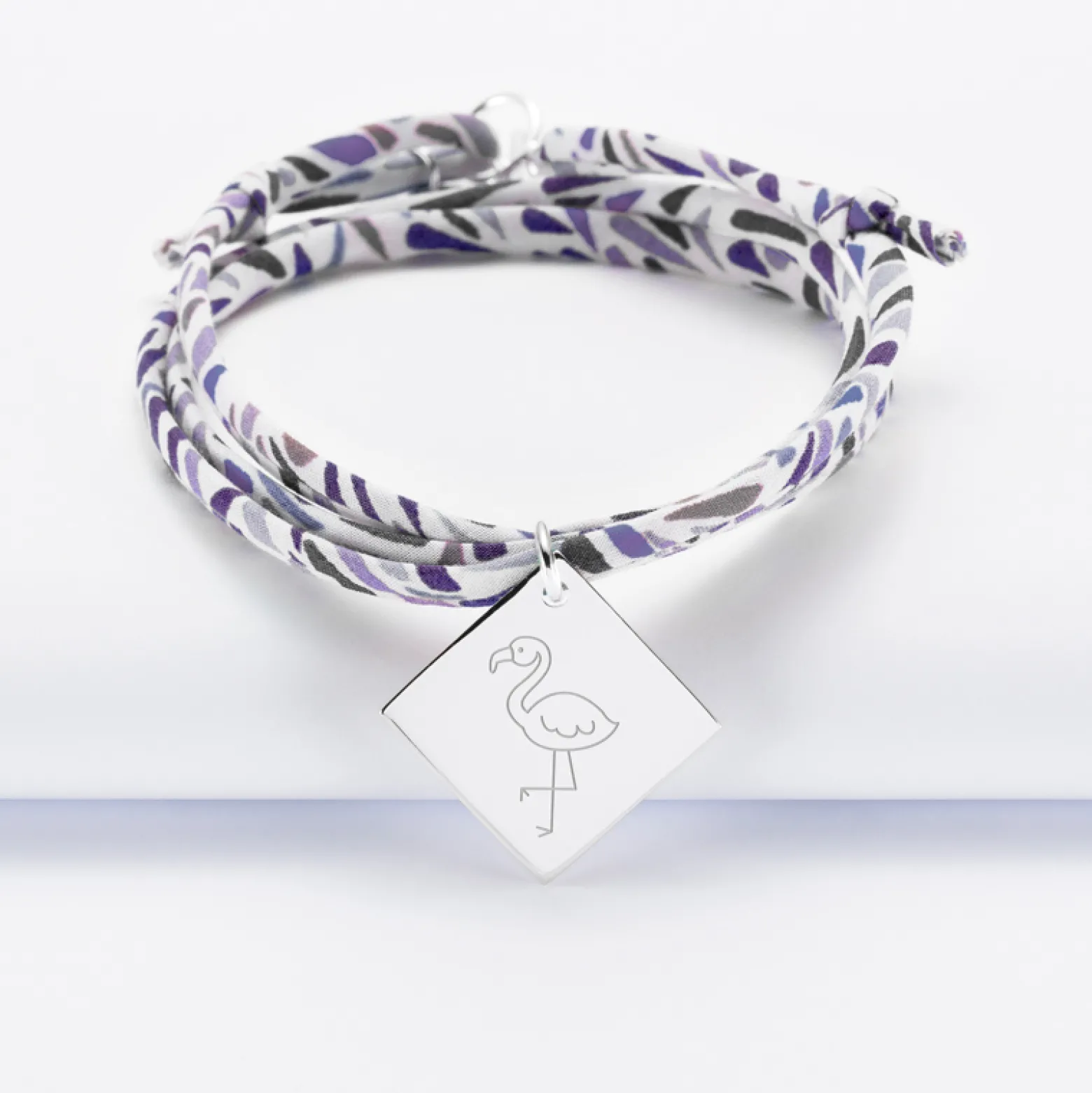 Bracelet 3 tours Liberty personnalisé médaille gravée argent dormeuse losange 25x25 mm - Nos petits imparfaits