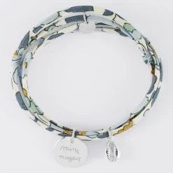 Bracelet 3 tours Liberty personnalisé médaille gravée argent 15 mm et breloque coquillage cauri 10 mm