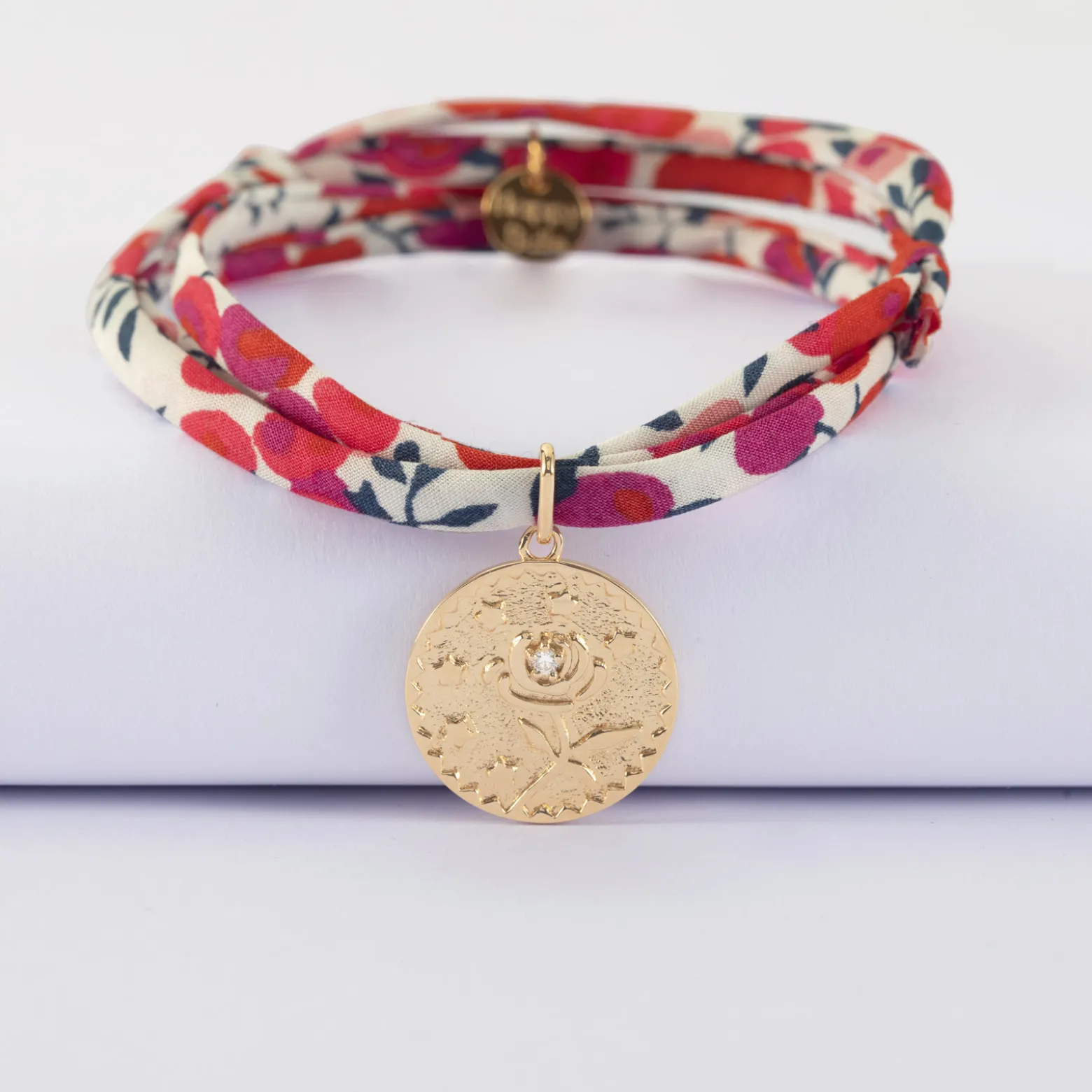 Bracelet 3 tours Liberty personnalisé médaille gravée plaqué or texturée rose scintillante 19 mm