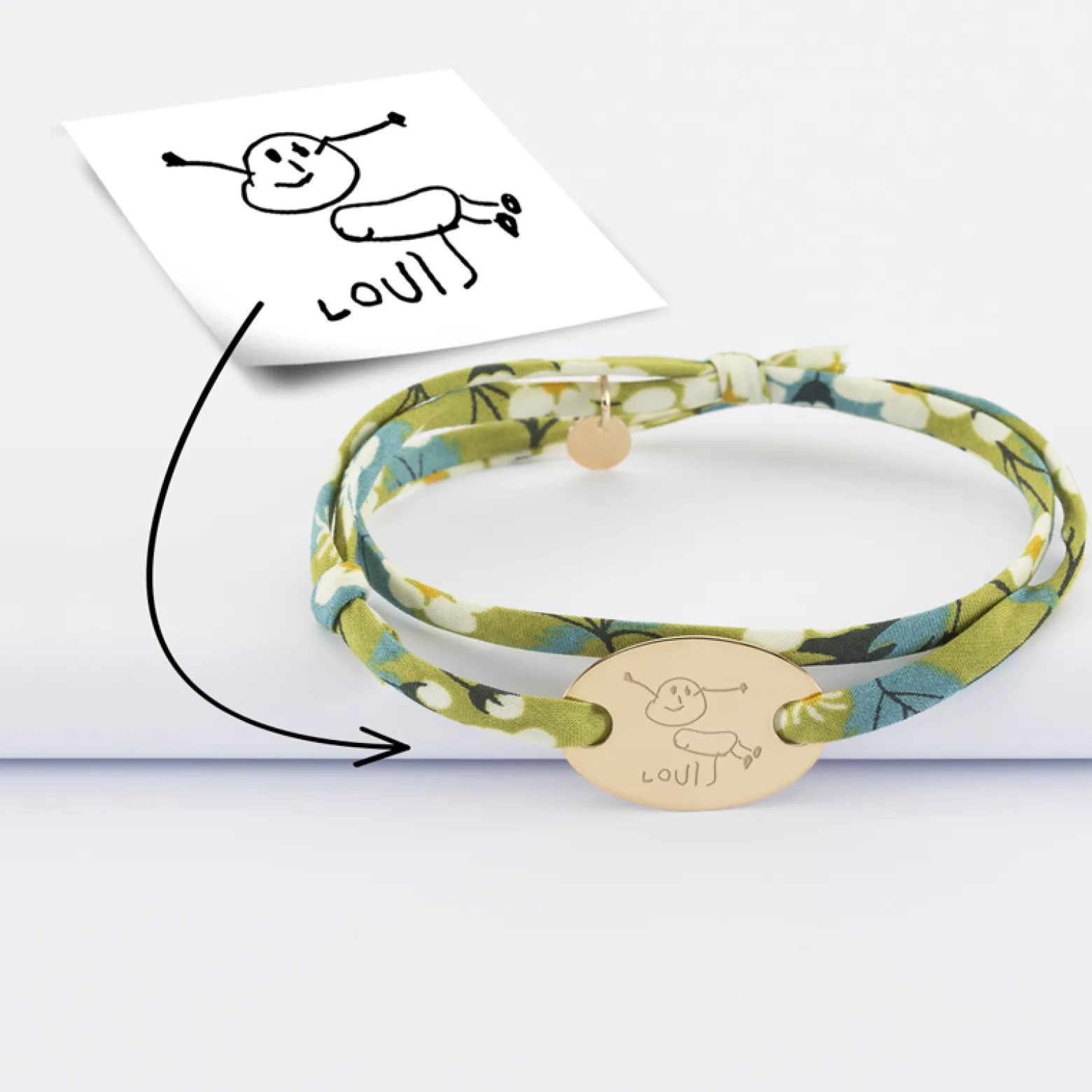 Bracelet 2 tours Liberty personnalisé médaille gravée plaqué or ovale 25x16 mm