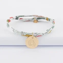 Bracelet Baptême enfant Liberty personnalisé médaille gravée plaqué or 15 mm - Nos petits imparfaits