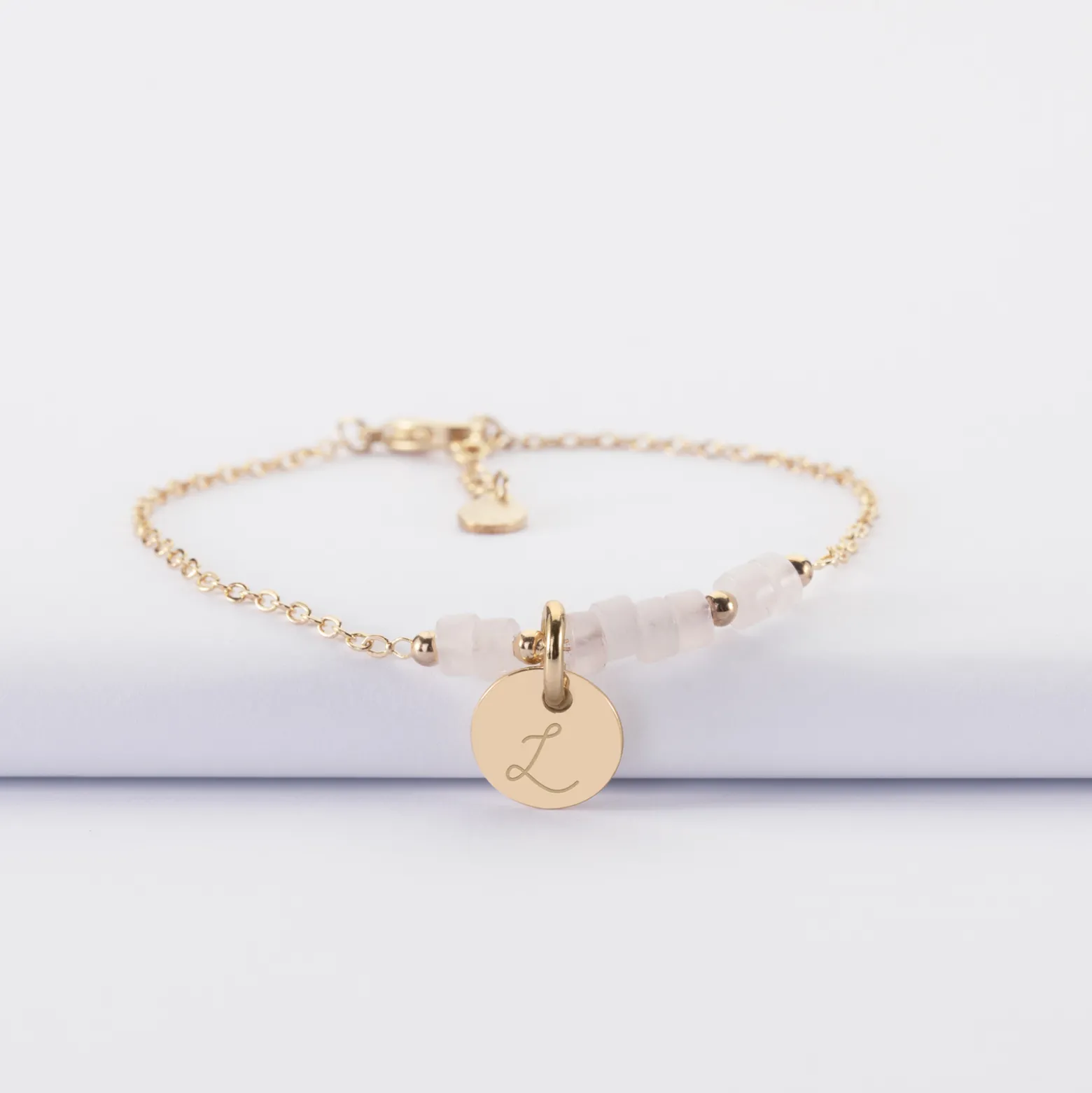 Bracelet chaîne barrette de perles personnalisé médaille gravée plaqué or ronde 10 mm