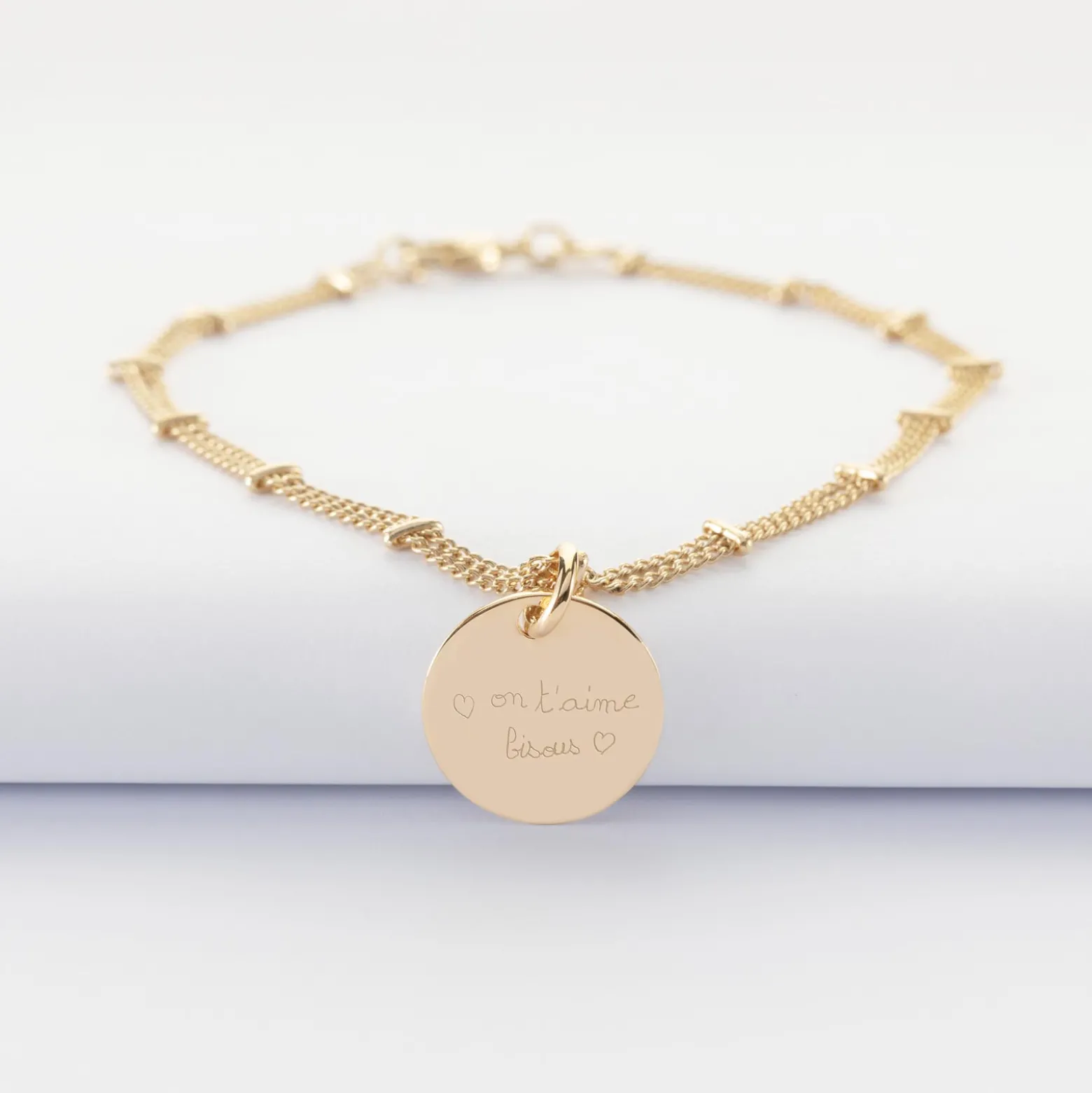 Bracelet chaîne double personnalisé médaille gravée plaqué or 15 mm