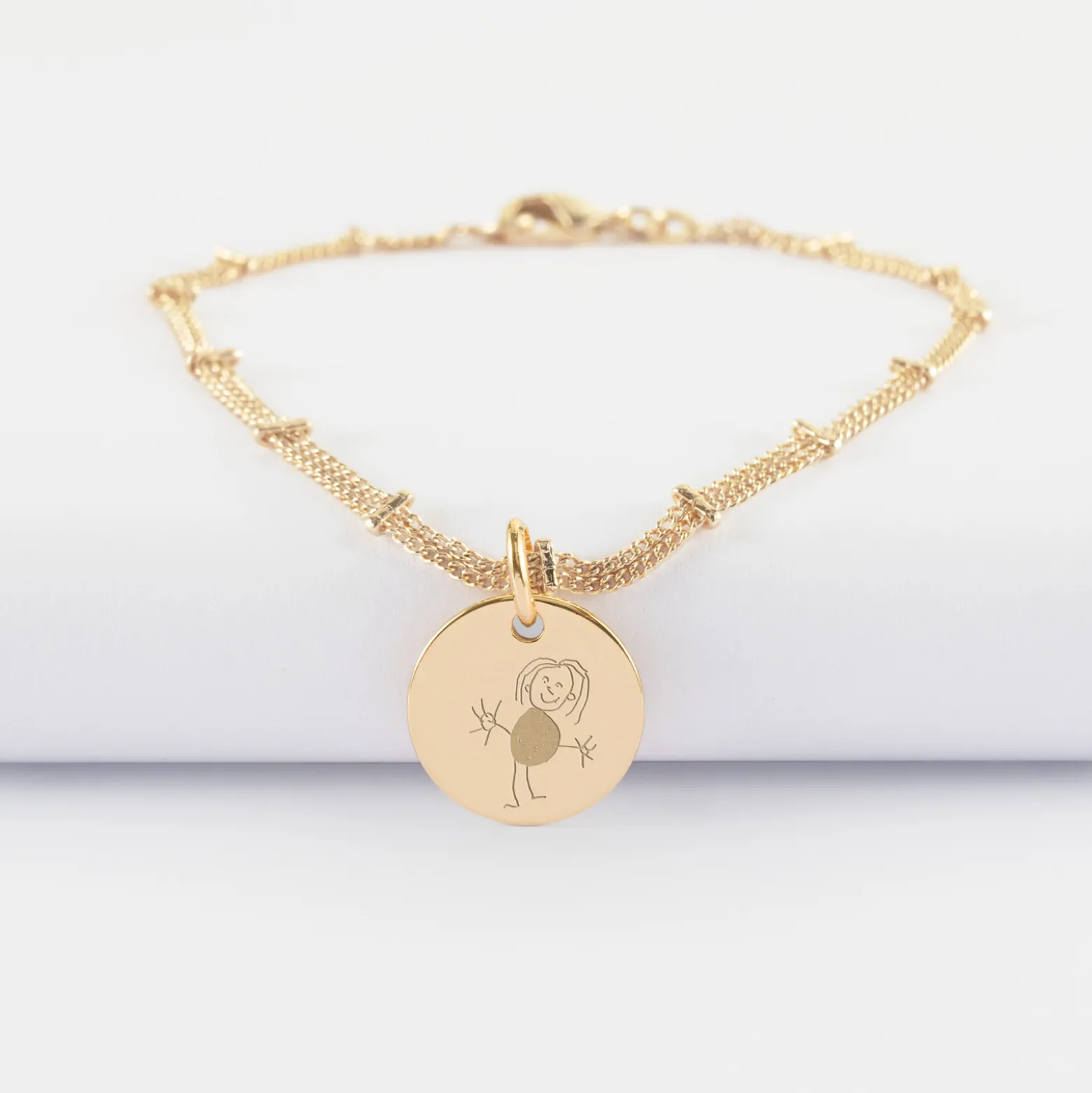 Bracelet chaîne double personnalisé médaille gravée plaqué or coeur estampillé 15 mm - HappyBulle x Atelier Wagram