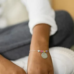 Bracelet chaîne enfant cœur email multicolore personnalisé médaille gravée argent 15 mm