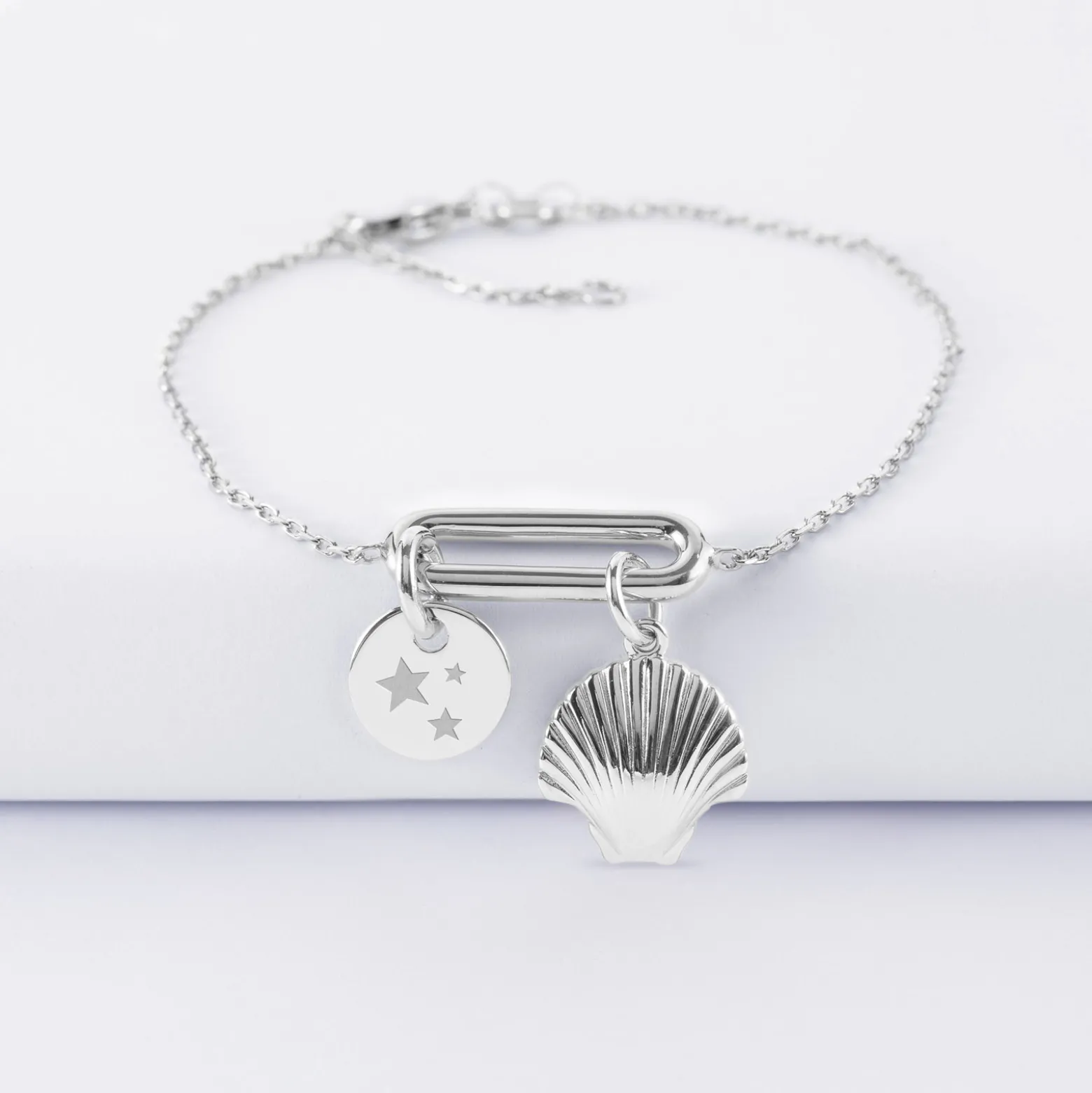 Bracelet chaîne ovale ouvert personnalisé médaille gravée argent 10 mm et breloque(s) summer - à composer