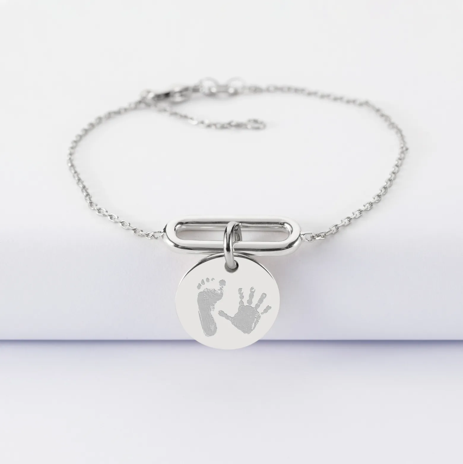 Bracelet chaîne ovale ouvert personnalisé médaille gravée argent 15 mm
