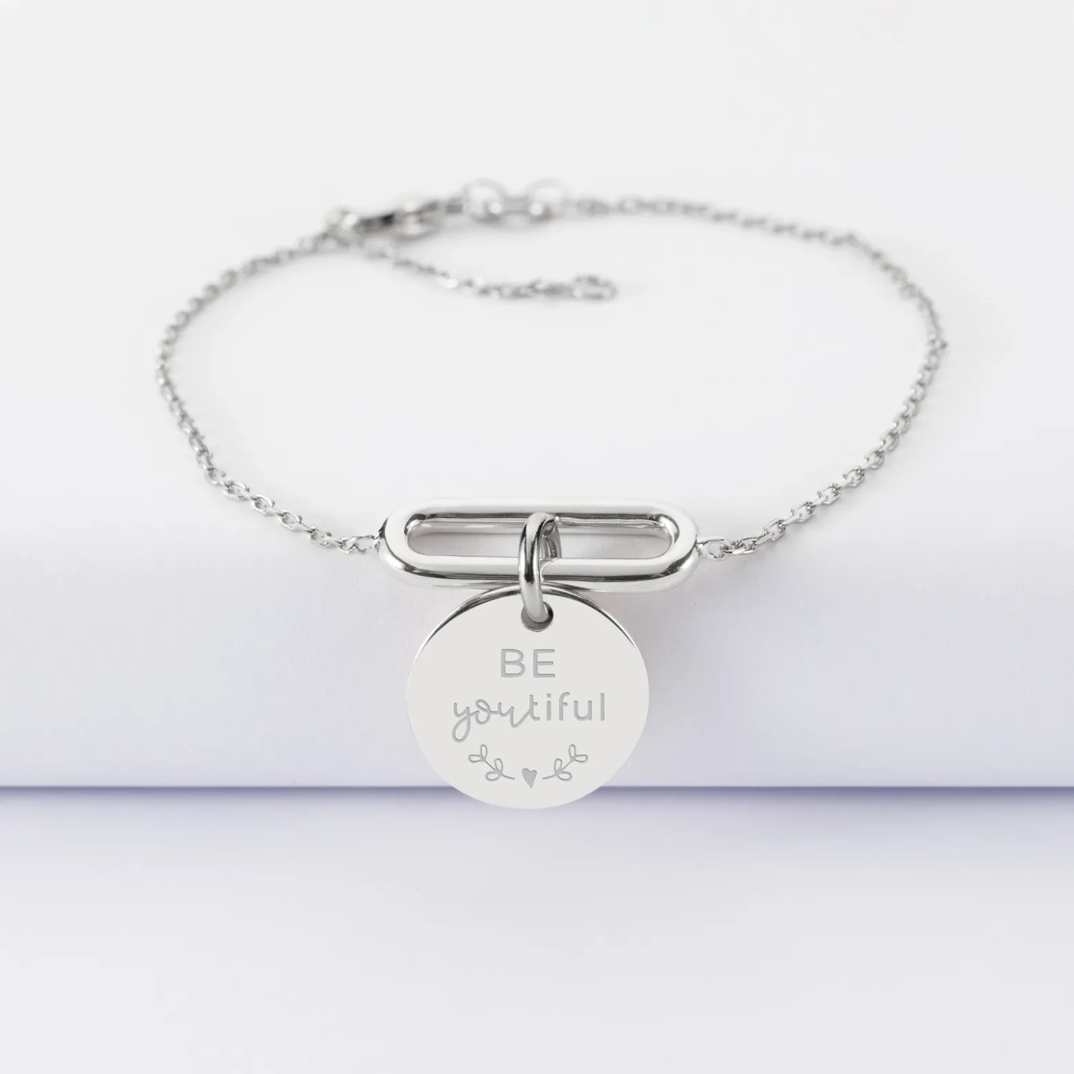Bracelet chaîne ovale ouvert personnalisé médaille gravée argent 15 mm