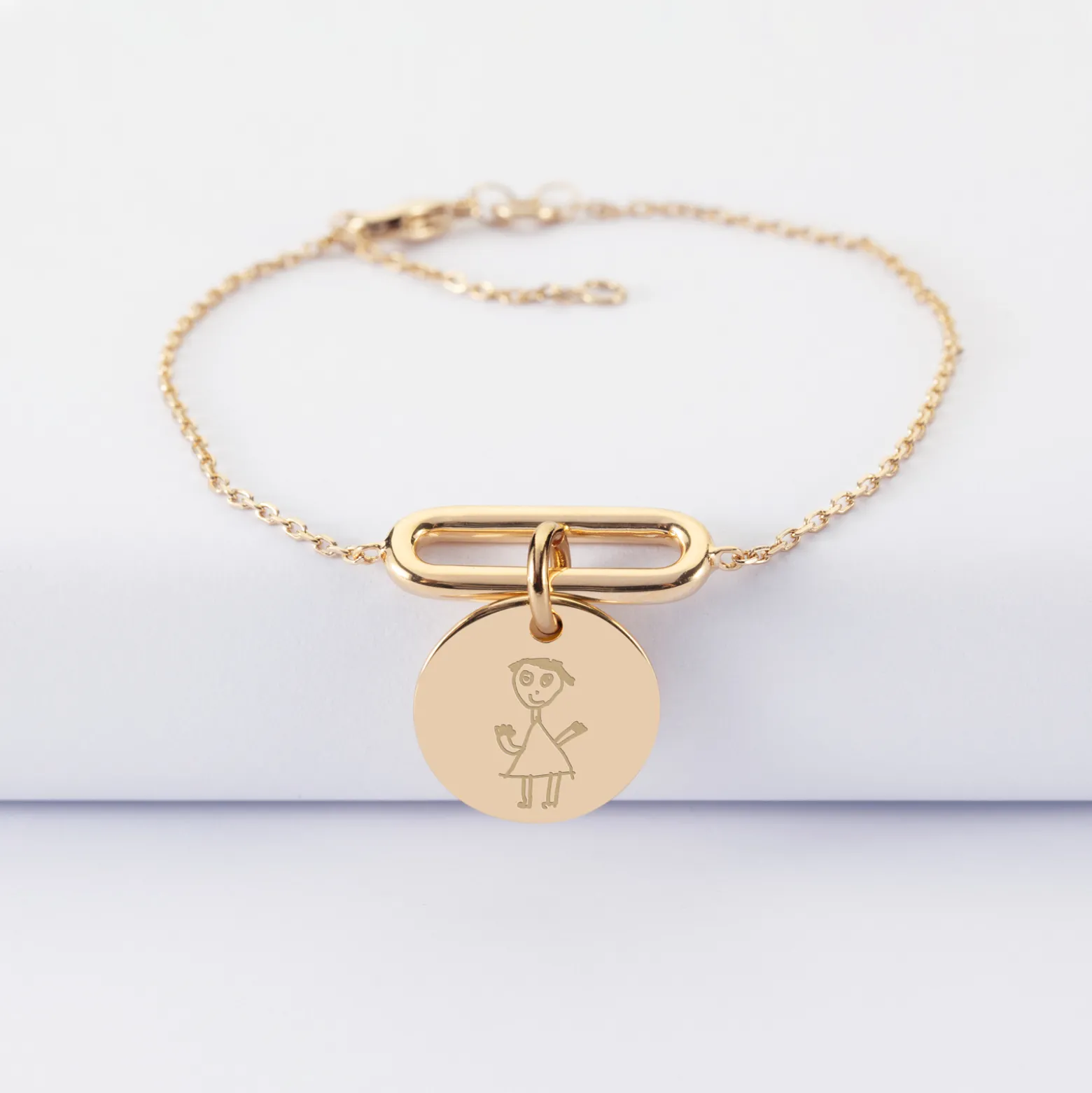 Bracelet chaîne ovale ouvert personnalisé médaille gravée plaqué or 15 mm