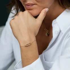 Bracelet chaîne ovale ouvert plaqué or