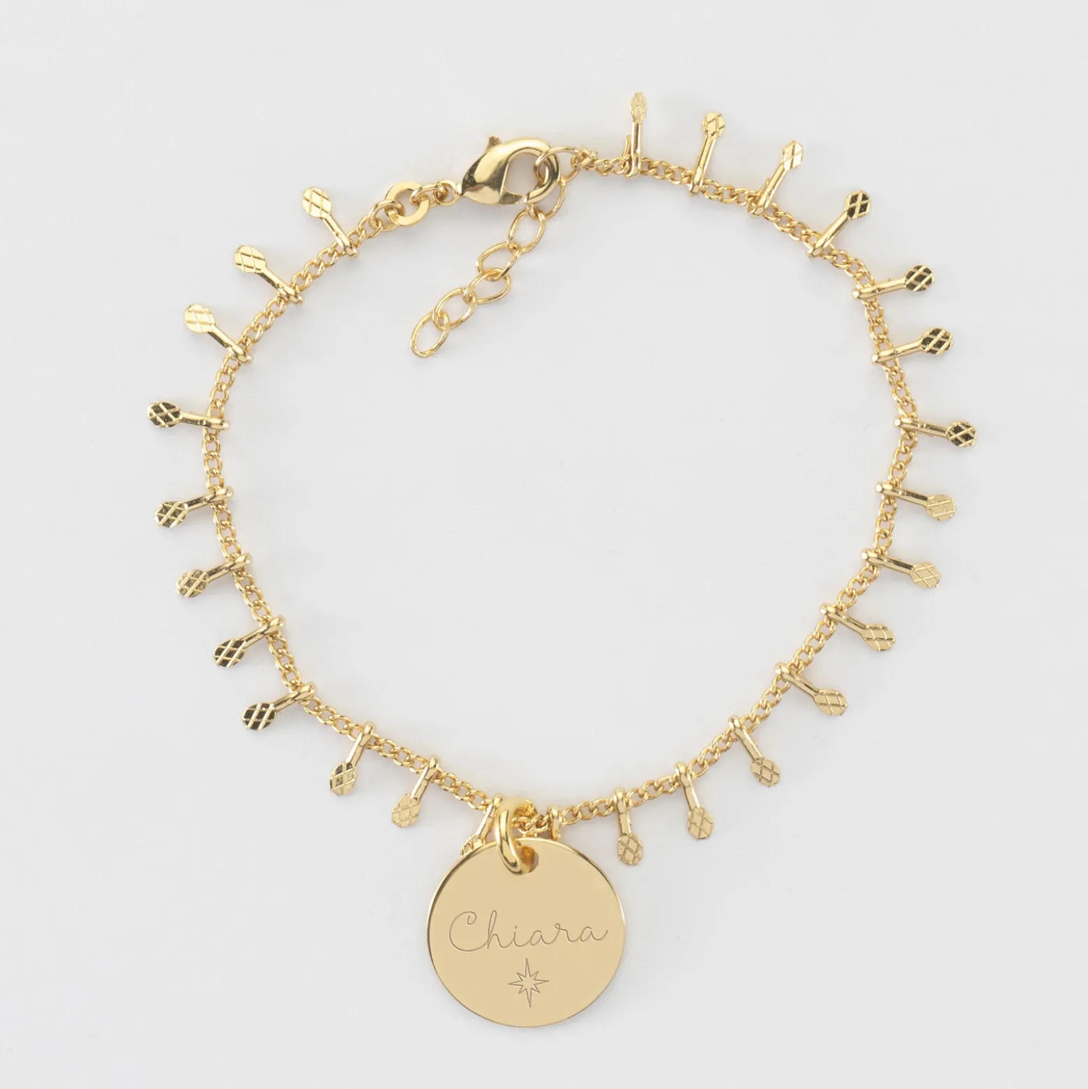 Bracelet chaîne pampilles personnalisé médaille gravée plaqué or 15 mm