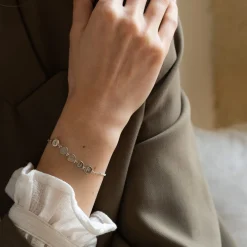 Bracelet chaîne pastilles estampillées "Amour" argent