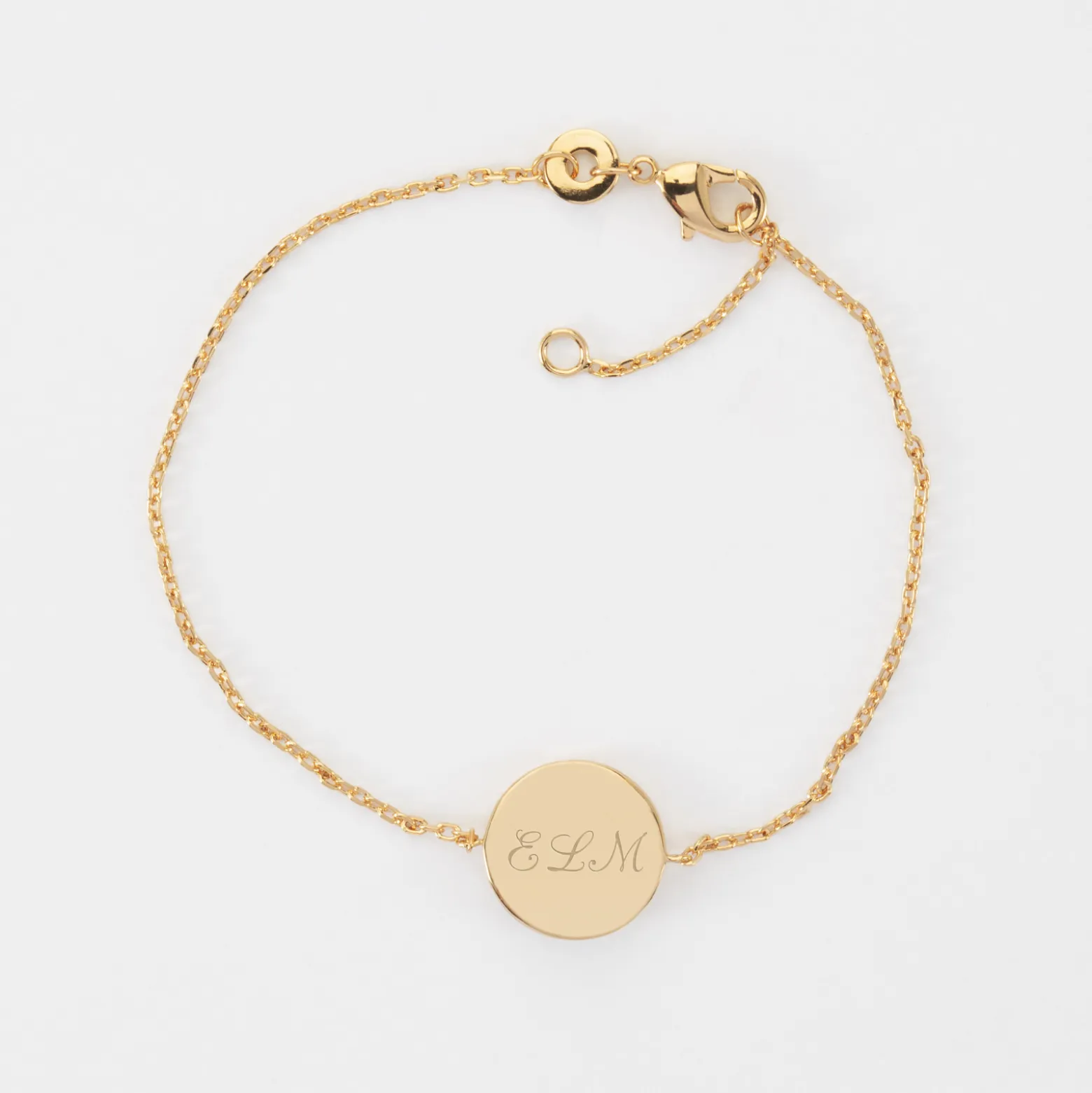 Bracelet chaîne personnalisé médaille gravée plaqué or initiale email blanc soleil 12 mm