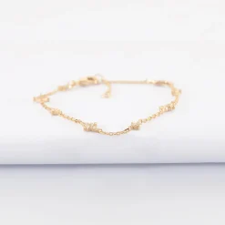 Bracelet chaîne scintillant plaqué or