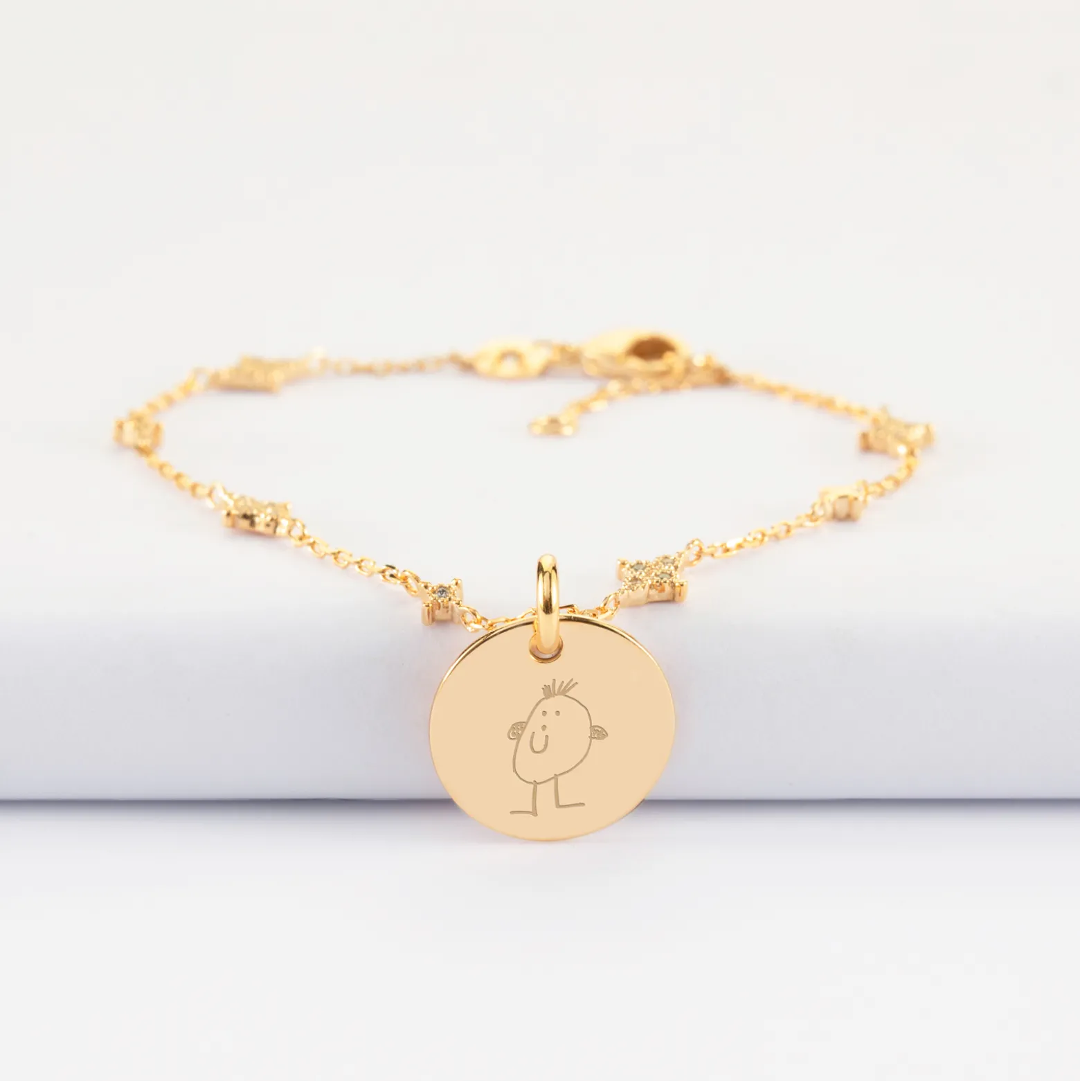 Bracelet chaîne scintillant personnalisé médaille gravée plaqué or 15 mm