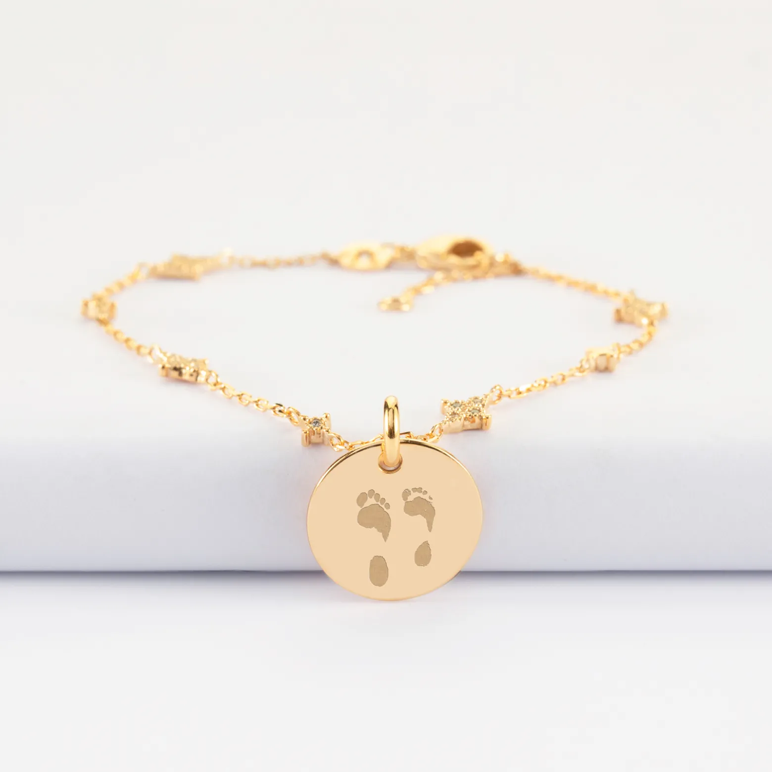 Bracelet chaîne scintillant personnalisé médaille gravée plaqué or 15 mm