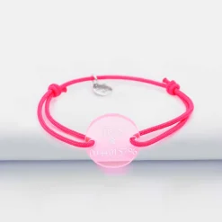 Bracelet d'identification enfant médaille gravée acrylique fluo rose 2 trous 17 mm