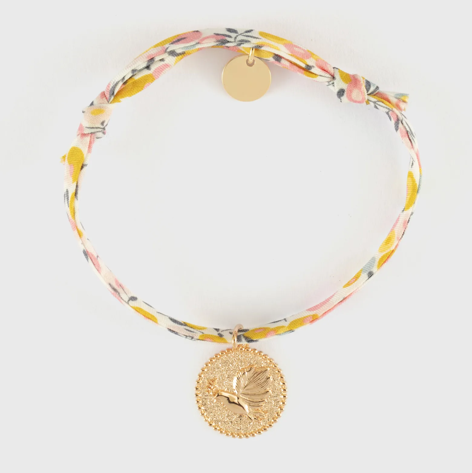 Bracelet enfant Liberty personnalisé médaille gravée plaqué or colombe texturée 14 mm