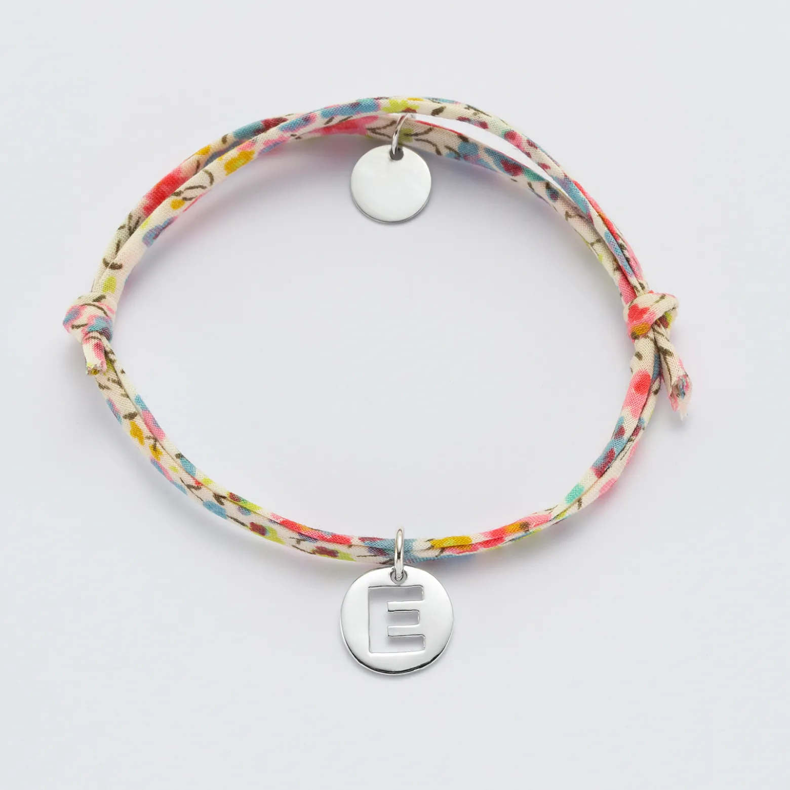 Bracelet enfant personnalisé Liberty médaille lettre initiale argent 11mm