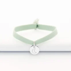 Bracelet enfant personnalisé cordon élastique médaille gravée argent initiale 10 mm
