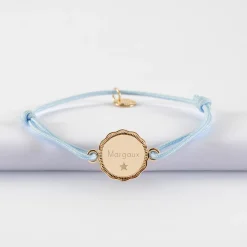 Bracelet enfant personnalisé médaille contour fleur gravée plaqué or 2 trous 15 mm