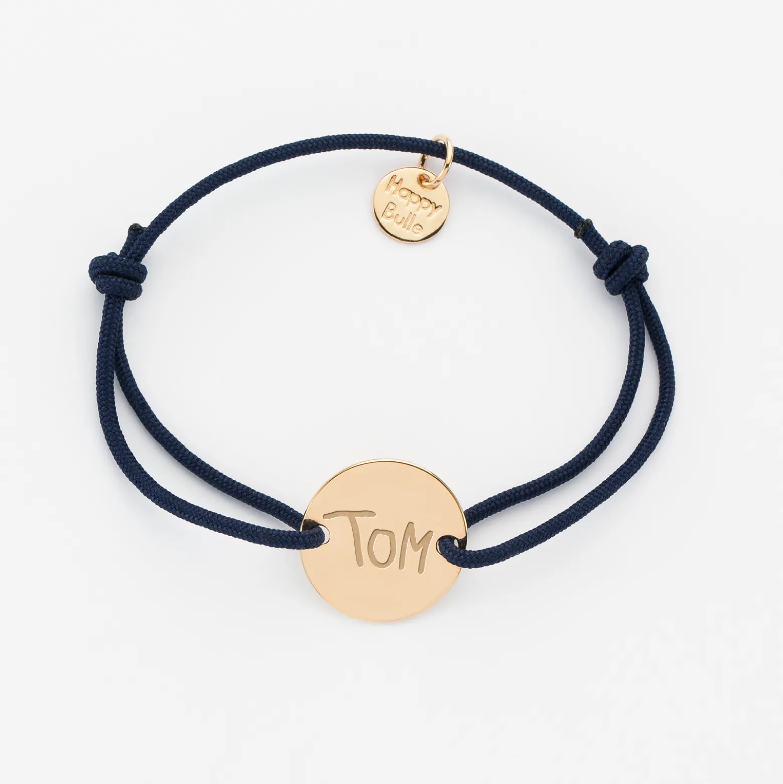 Bracelet enfant personnalisé initiale médaille gravée plaqué or 2 trous 15 mm - HappyBulle x Marie Savart