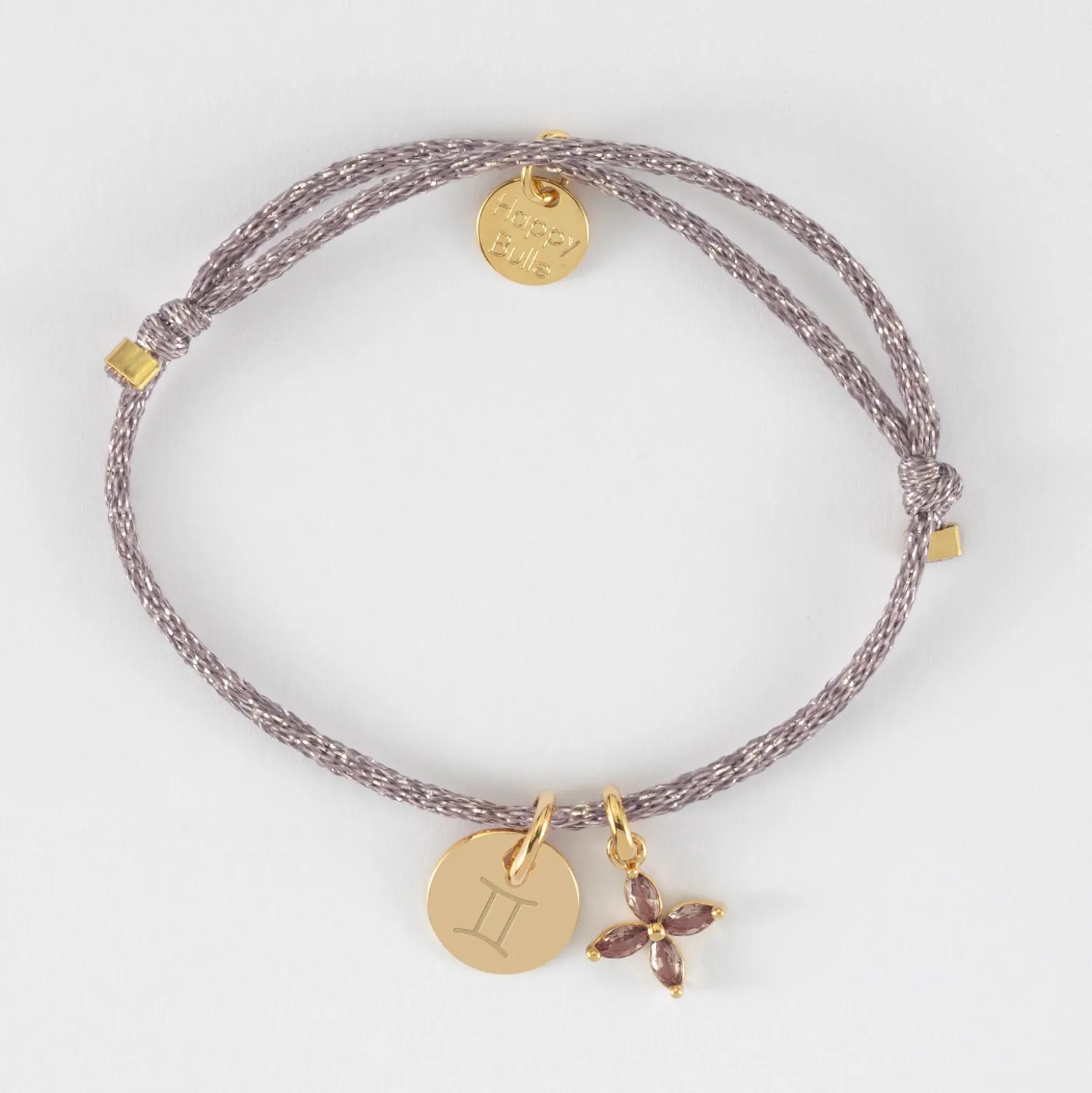 Bracelet enfant personnalisé cordon pailleté médaille gravée plaqué or 10 mm et breloque fleur pétales zircons 10 mm