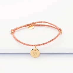 Bracelet enfant personnalisé cordon pailleté médaille gravée plaqué or initiale 10 mm