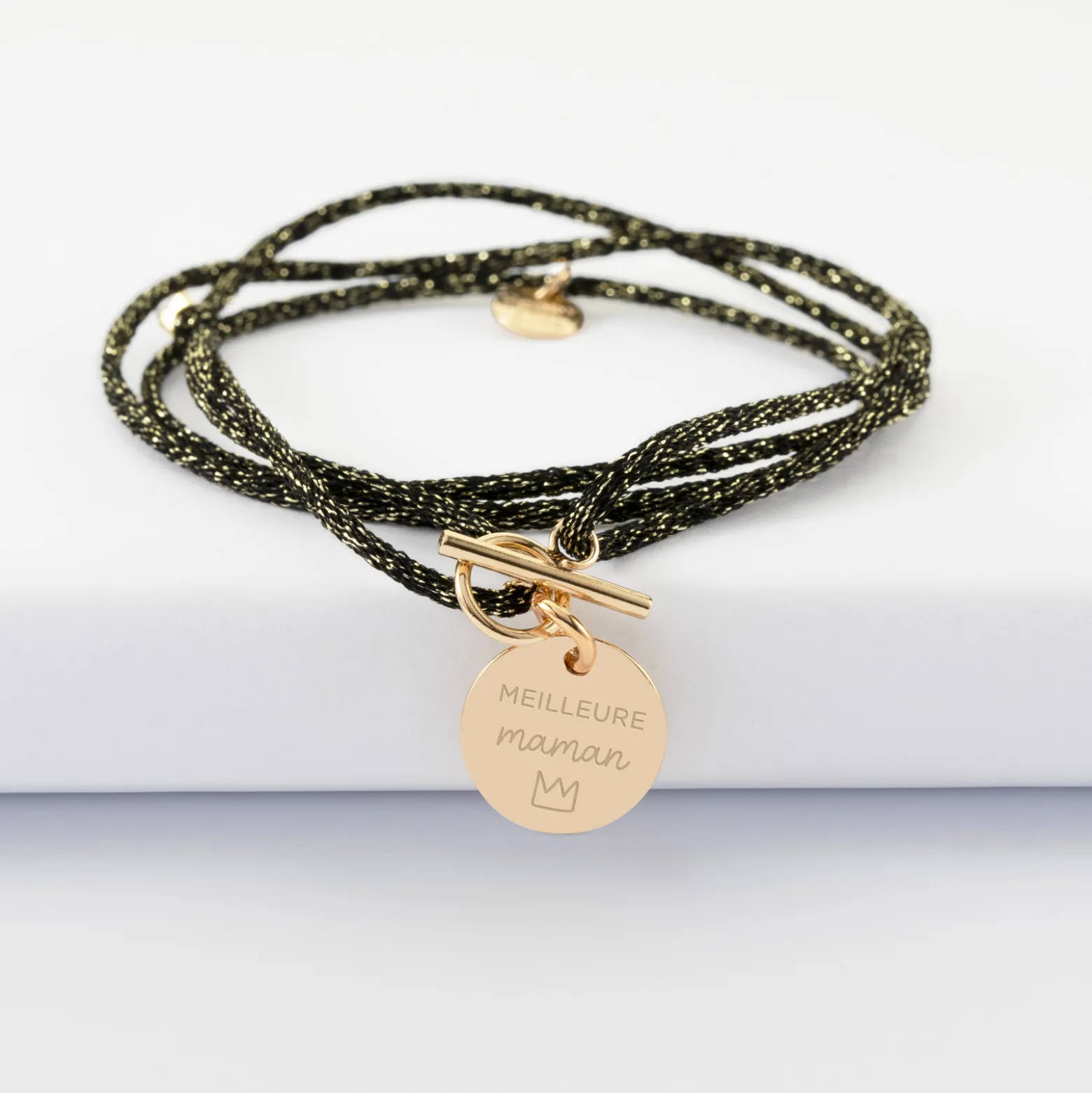 Bracelet fermoir personnalisé cordon 3 tours pailleté médaille gravée plaqué or 15 mm