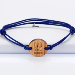 Bracelet homme médaille gravée bois ronde 21 mm - Edition spéciale "Dad of three"