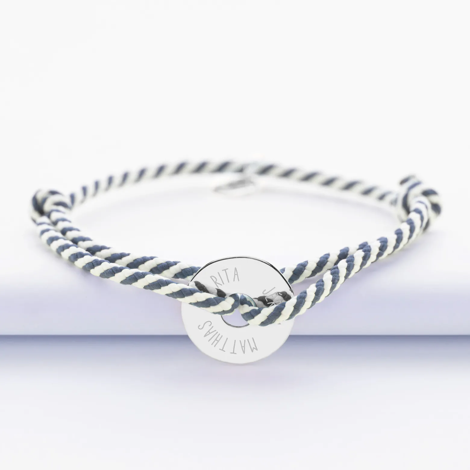 Bracelet homme personnalisé cordon marin tressé médaille gravée argent cible 16 mm