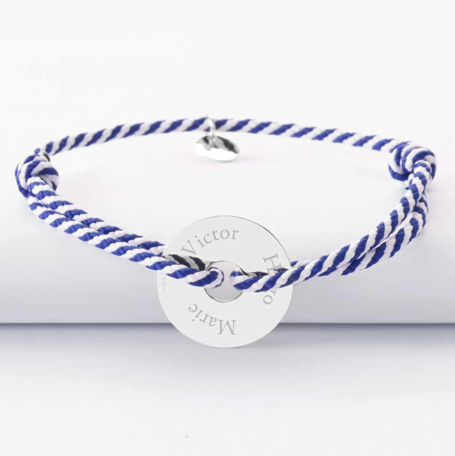 Bracelet homme personnalisé cordon tressé médaille gravée argent cible soleil 20 mm