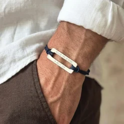 Bracelet homme personnalisé cordon double médaille gravée acier rectangle évidé 32x14 mm