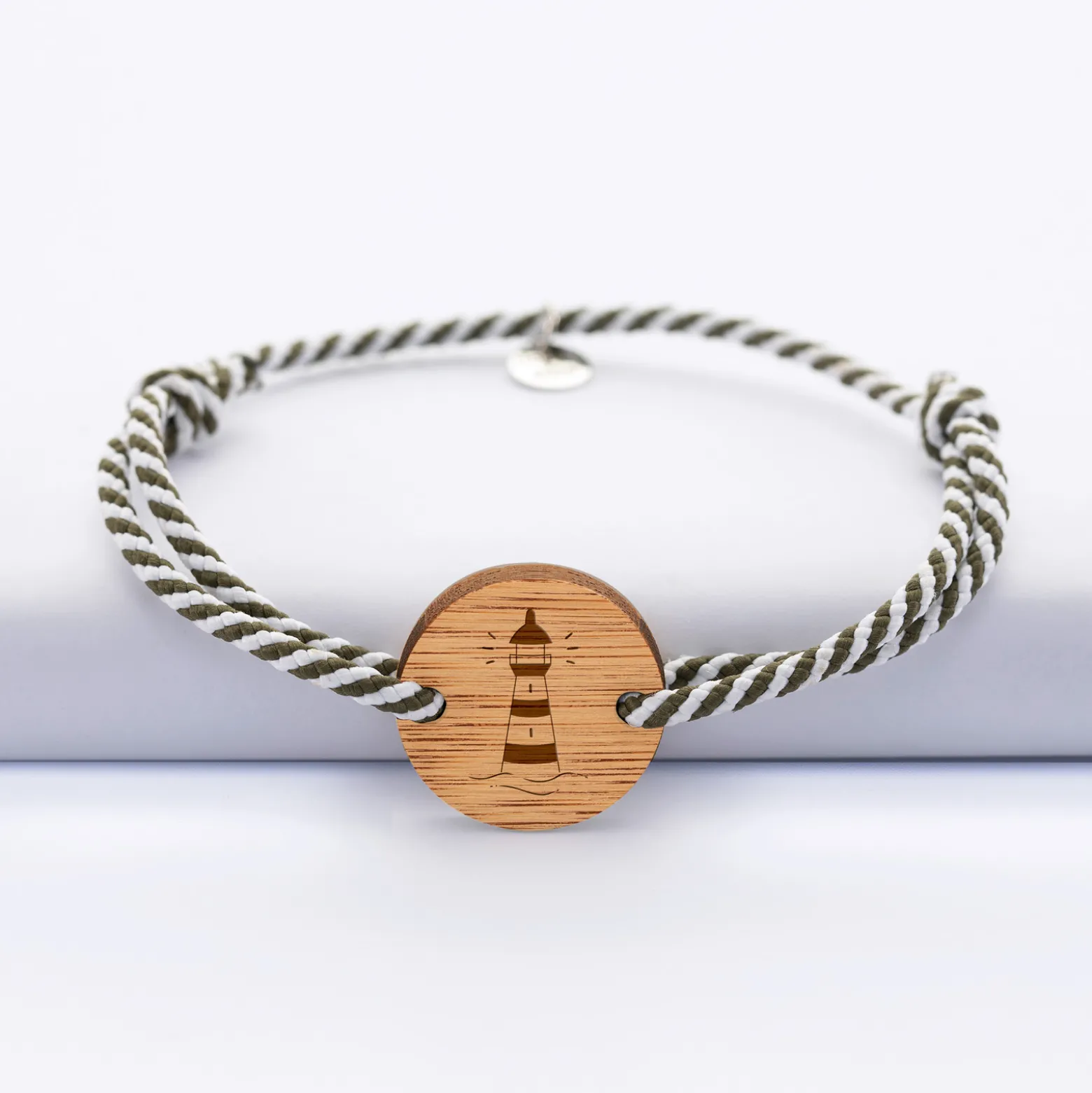 Bracelet homme personnalisé cordon marin tressé médaille gravée bois ronde 2 trous 21 mm - Edition spéciale Marin