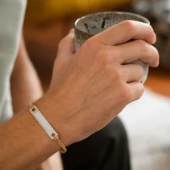 Bracelet homme personnalisé "message codé" cordon doublé médaille gravée argent plaque 42x8 mm