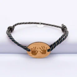 Bracelet homme personnalisé cordon marin tressé médaille gravée bois ovale 2 trous 25x17 mm