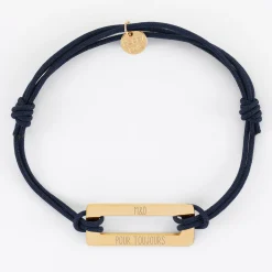 Bracelet homme personnalisé cordon double médaille gravée acier doré rectangle évidé 32x14 mm